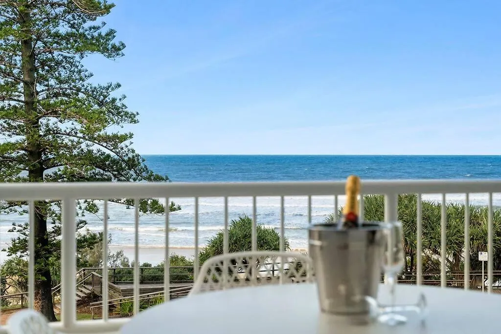 Apartment Luxurious Beachfront Penthouse Coolum Beach
