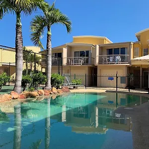Aparthotel Coolum Getaway, Coolum Beach